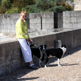 Ine met de honden op vakantie in Frankrijk